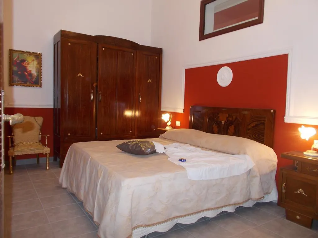 Alojamento de Acomodação e Pequeno-almoço B&B Historia Magistra SantʼAntìoco